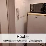 Apartment Muehlenstrasse - Zentrumsnah, Parkplatz Inklusive - Ideal Fuer Familien, Paare Und Geschaeftsleute *