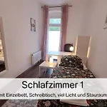 Muehlenstrasse - Zentrumsnah, Parkplatz Inklusive - Ideal Fuer Familien, Paare Und Geschaeftsleute Apartment Chemnitz
