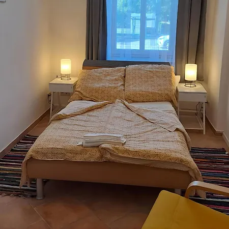 Lejlighed Muehlenstrasse - Zentrumsnah, Parkplatz Inklusive - Ideal Fuer Familien, Paare Und Geschaeftsleute *