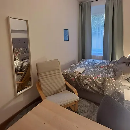 Muehlenstrasse - Zentrumsnah, Parkplatz Inklusive - Ideal Fuer Familien, Paare Und Geschaeftsleute