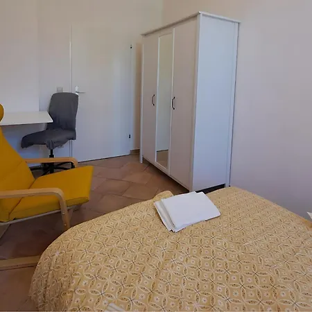 Muehlenstrasse - Zentrumsnah, Parkplatz Inklusive - Ideal Fuer Familien, Paare Und Geschaeftsleute