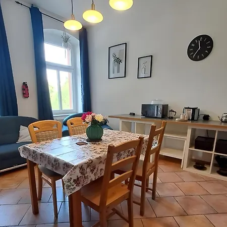 Lejlighed Muehlenstrasse - Zentrumsnah, Parkplatz Inklusive - Ideal Fuer Familien, Paare Und Geschaeftsleute *
