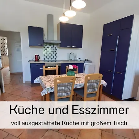Lejlighed Muehlenstrasse - Zentrumsnah, Parkplatz Inklusive - Ideal Fuer Familien, Paare Und Geschaeftsleute Chemnitz