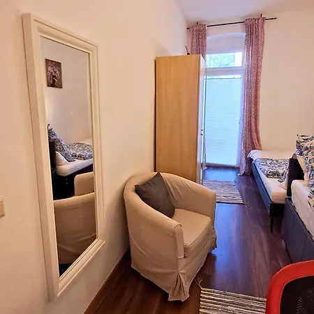 Lejlighed Muehlenstrasse - Zentrumsnah, Parkplatz Inklusive - Ideal Fuer Familien, Paare Und Geschaeftsleute *
