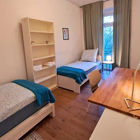 Muehlenstrasse - Zentrumsnah, Parkplatz Inklusive - Ideal Fuer Familien, Paare Und Geschaeftsleute