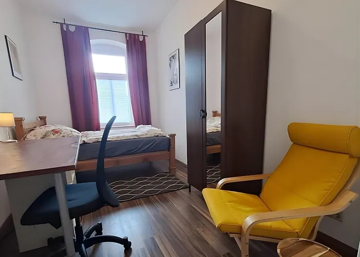 Muehlenstrasse - Zentrumsnah, Parkplatz Inklusive - Ideal Fuer Familien, Paare Und Geschaeftsleute Apartment *