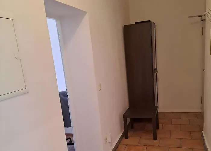 Apartment Muehlenstrasse - Zentrumsnah, Parkplatz Inklusive - Ideal Fuer Familien, Paare Und Geschaeftsleute