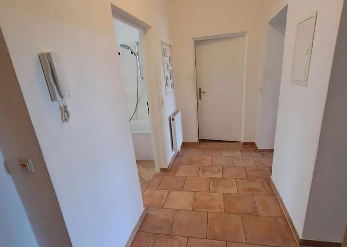 Muehlenstrasse - Zentrumsnah, Parkplatz Inklusive - Ideal Fuer Familien, Paare Und Geschaeftsleute