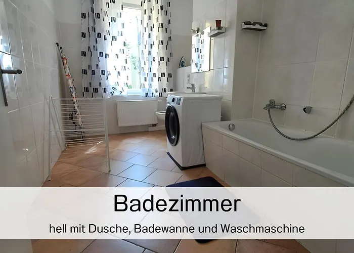 Muehlenstrasse - Zentrumsnah, Parkplatz Inklusive - Ideal Fuer Familien, Paare Und Geschaeftsleute Appartement *